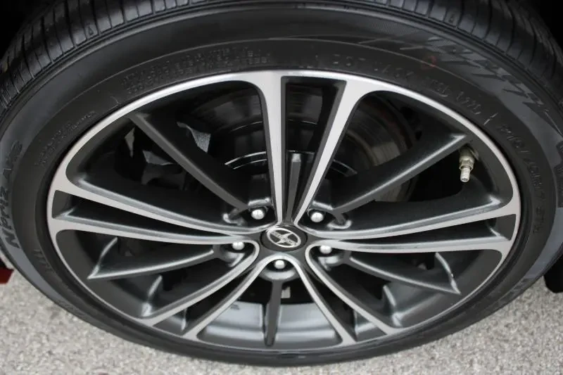2013 Scion FR-S - Image 7 of 15