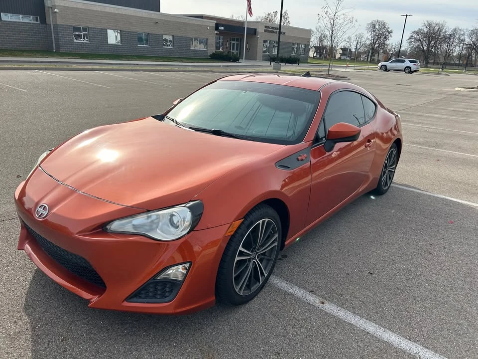 2013 Scion FR-S - Image 2 of 18