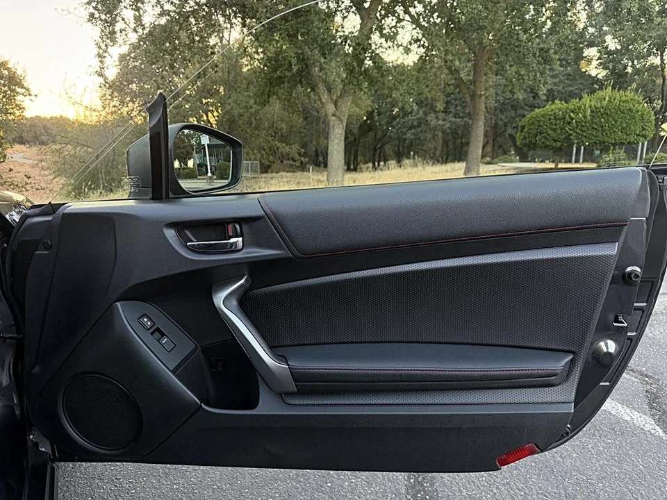 2013 Scion FR-S - Image 17 of 25
