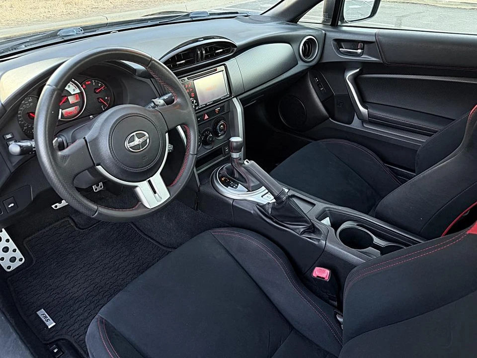 2013 Scion FR-S - Image 11 of 25