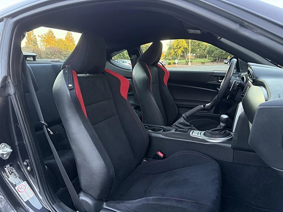2013 Scion FR-S - Image 18 of 25