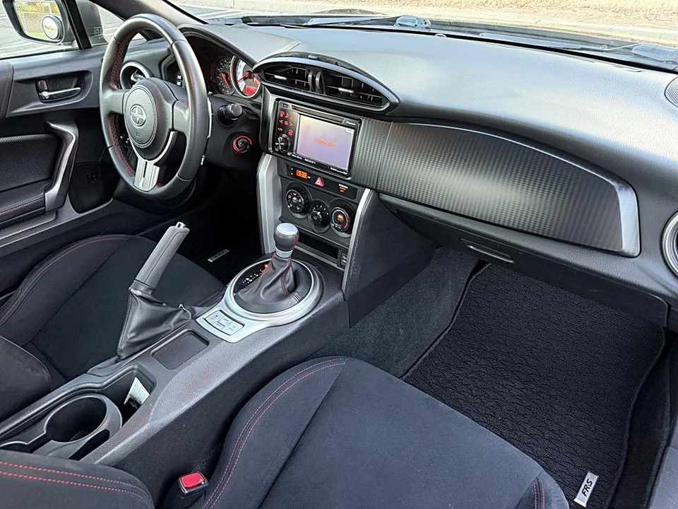 2013 Scion FR-S - Image 19 of 25