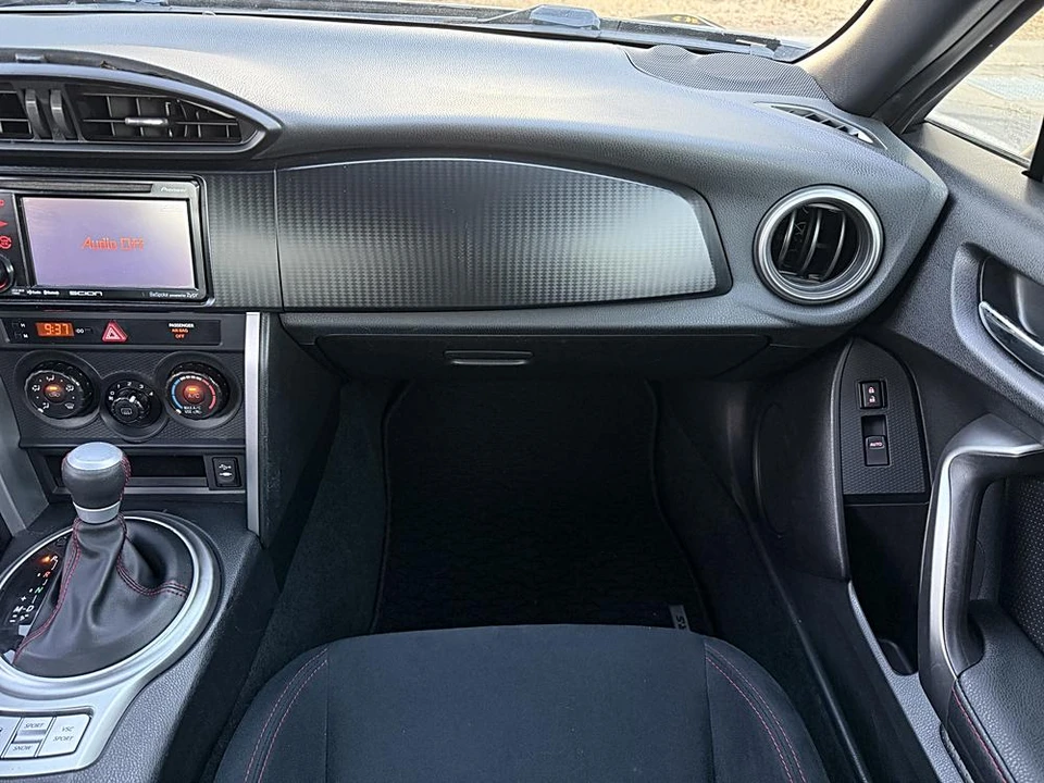 2013 Scion FR-S - Image 16 of 25