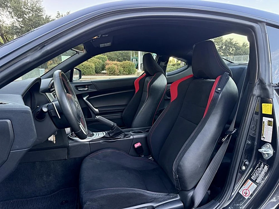 2013 Scion FR-S - Image 10 of 25