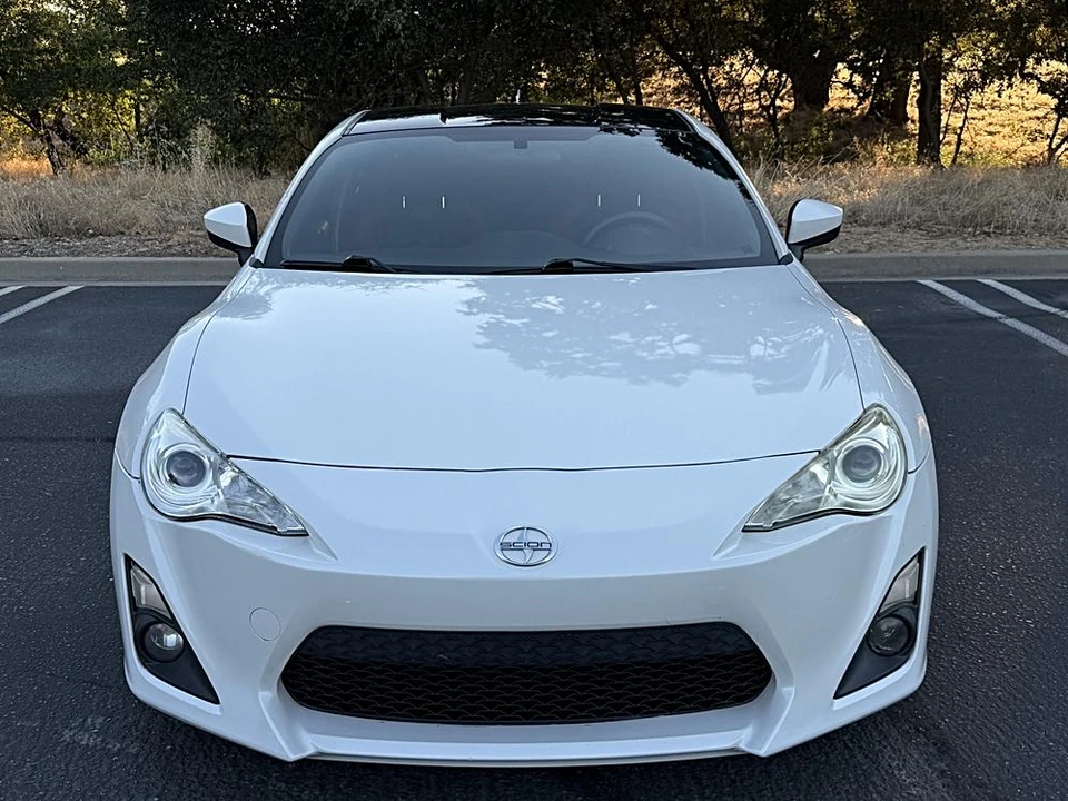 2013 Scion FR-S - Image 3 of 31