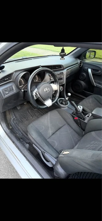 2013 Scion tC - Image 6 of 8