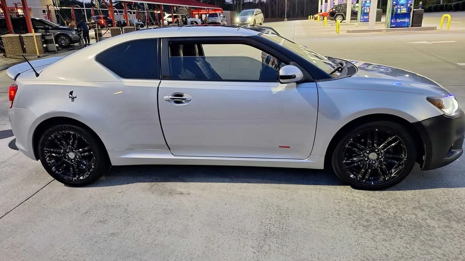 2013 Scion tC - Image 2 of 7