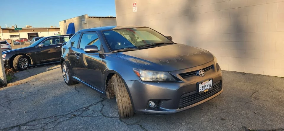 2013 Scion tC - Image 5 of 14