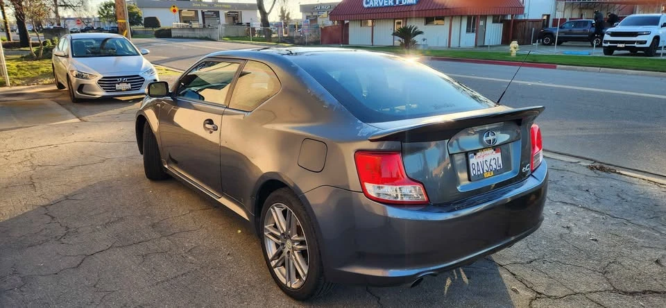 2013 Scion tC - Image 2 of 14