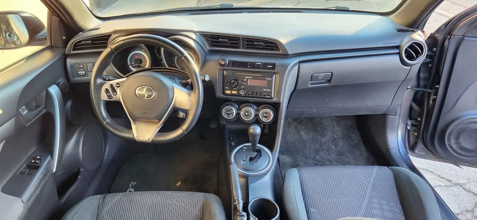 2013 Scion tC - Image 9 of 14