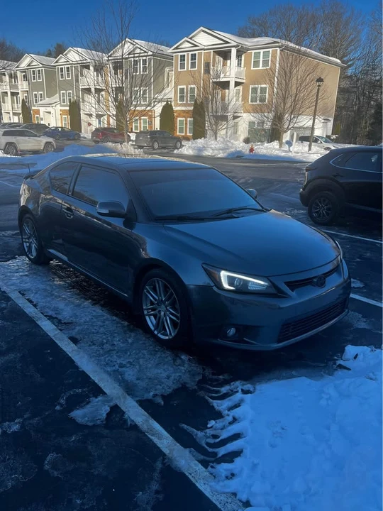 2013 Scion tC - Image 2 of 11