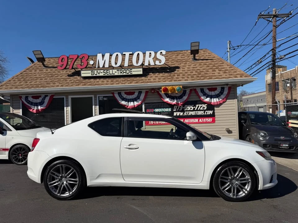 2013 Scion tC - Image 2 of 20