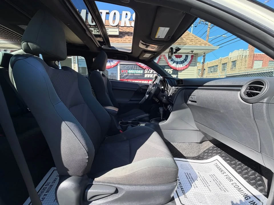 2013 Scion tC - Image 11 of 20