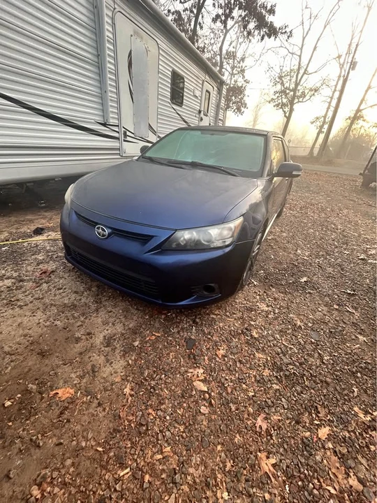 2013 Scion tC - Image 2 of 9