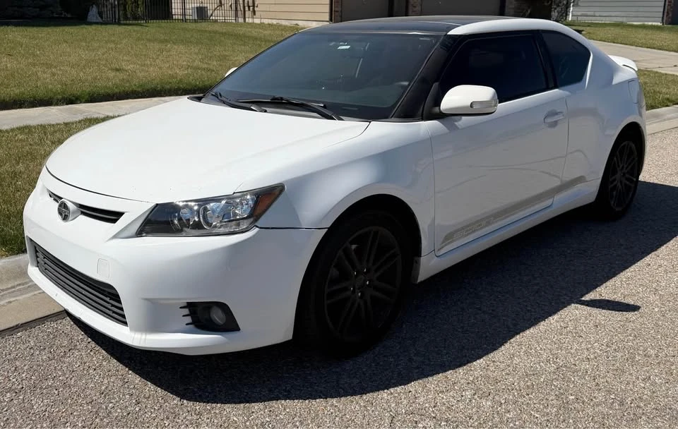 2013 Scion tC - Image 3 of 12
