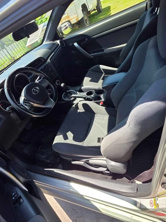 2013 Scion tC - Image 3 of 9