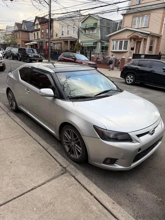 2013 Scion tC - Image 7 of 10