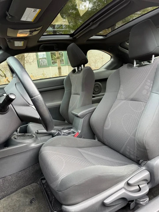 2013 Scion tC - Image 5 of 8