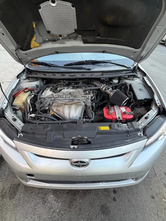 2013 Scion tC - Image 2 of 10