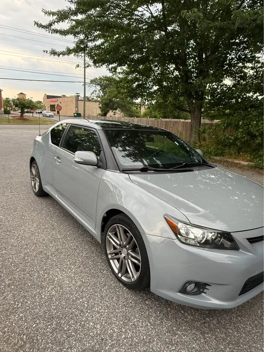 2013 Scion tC - Image 2 of 12