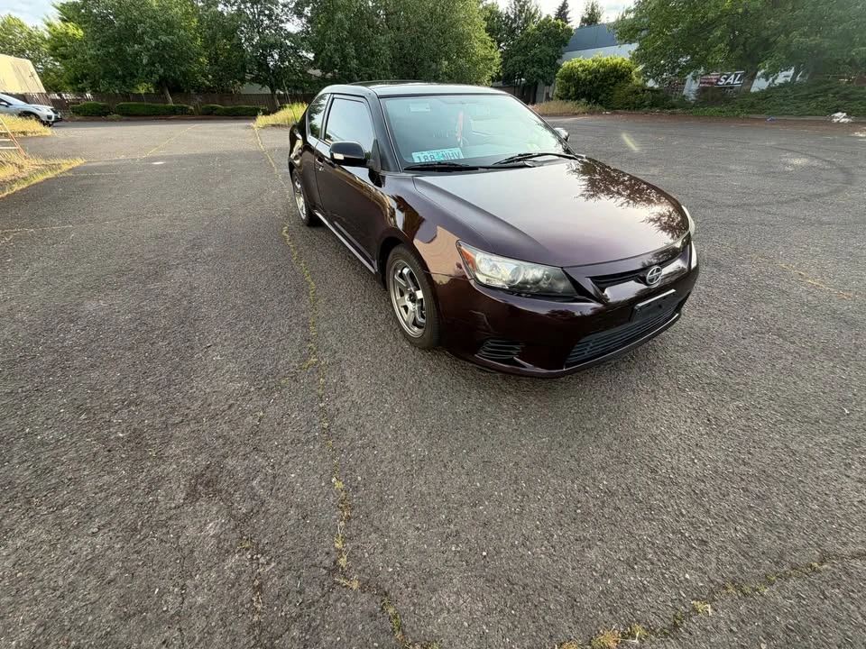 2013 Scion tC - Image 8 of 14