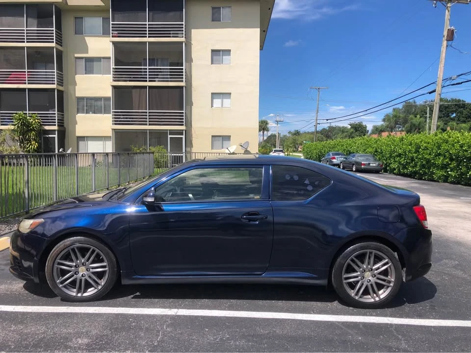 2013 Scion tC - Image 8 of 9