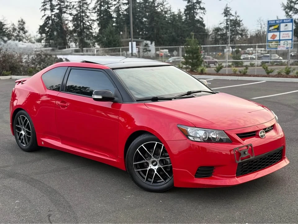 2013 Scion tC - Image 2 of 19