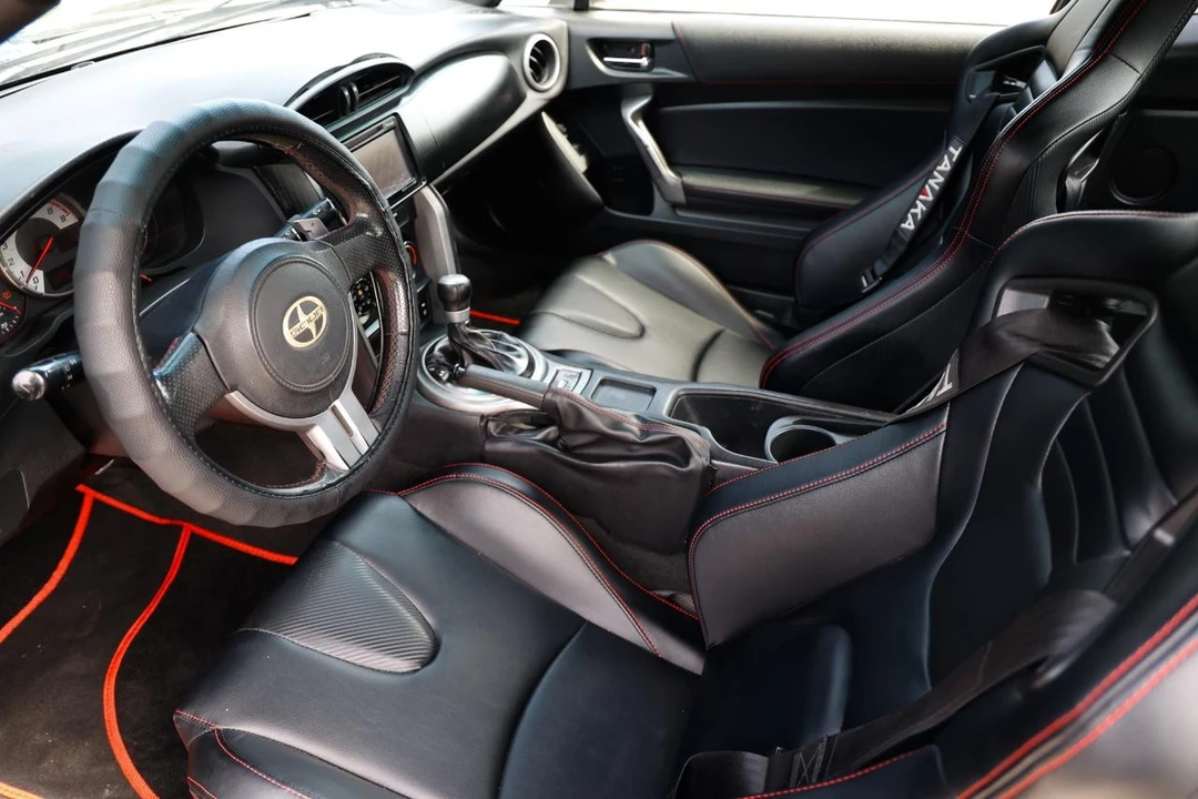 2013 Scion FR-S - Image 4 of 12