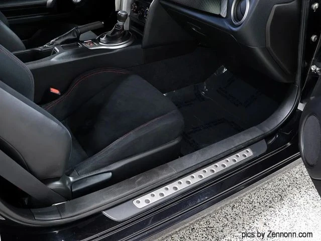2013 Scion FR-S - Image 27 of 31