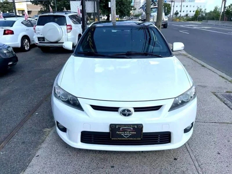2013 Scion tC - Image 8 of 12