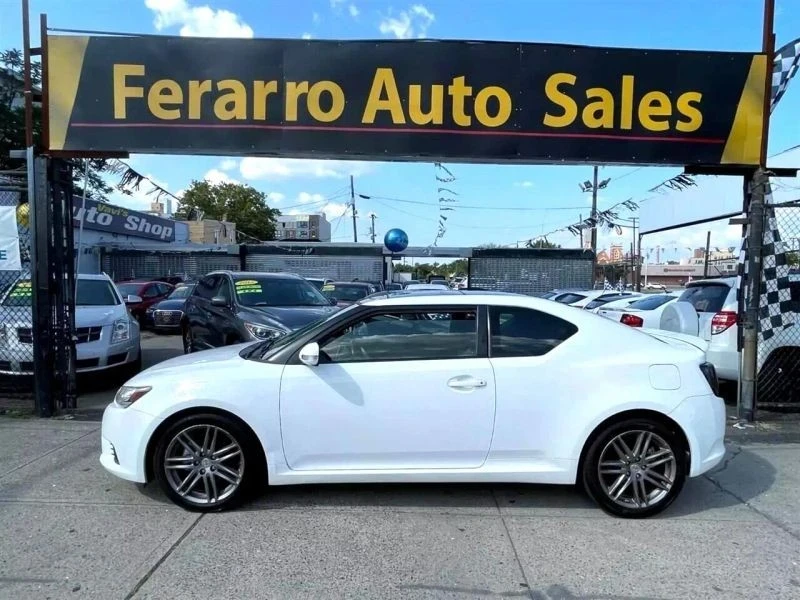 2013 Scion tC - Image 2 of 12