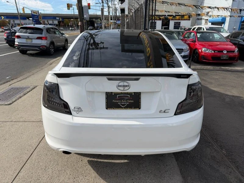 2013 Scion tC - Image 4 of 12