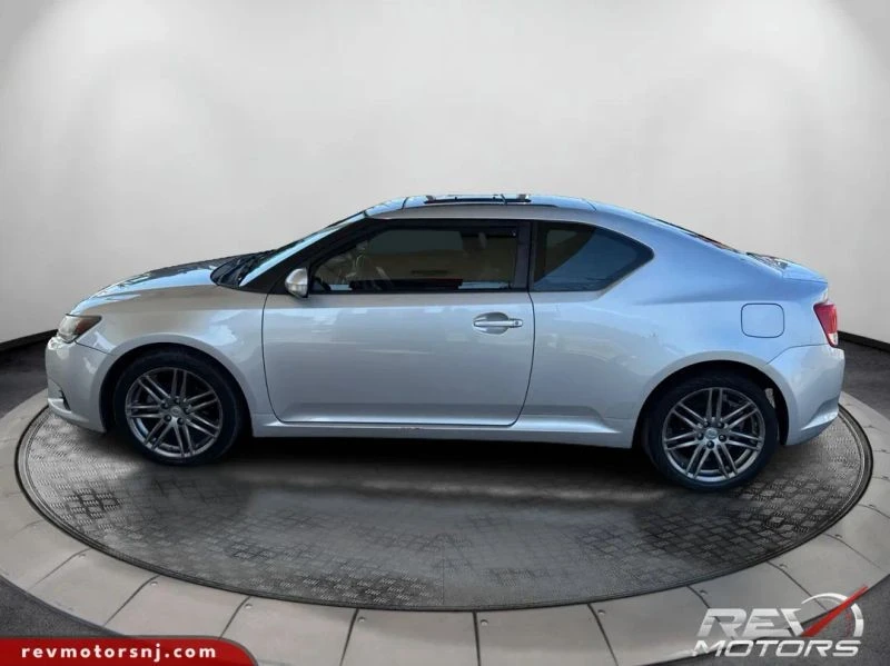 2013 Scion tC - Image 2 of 12