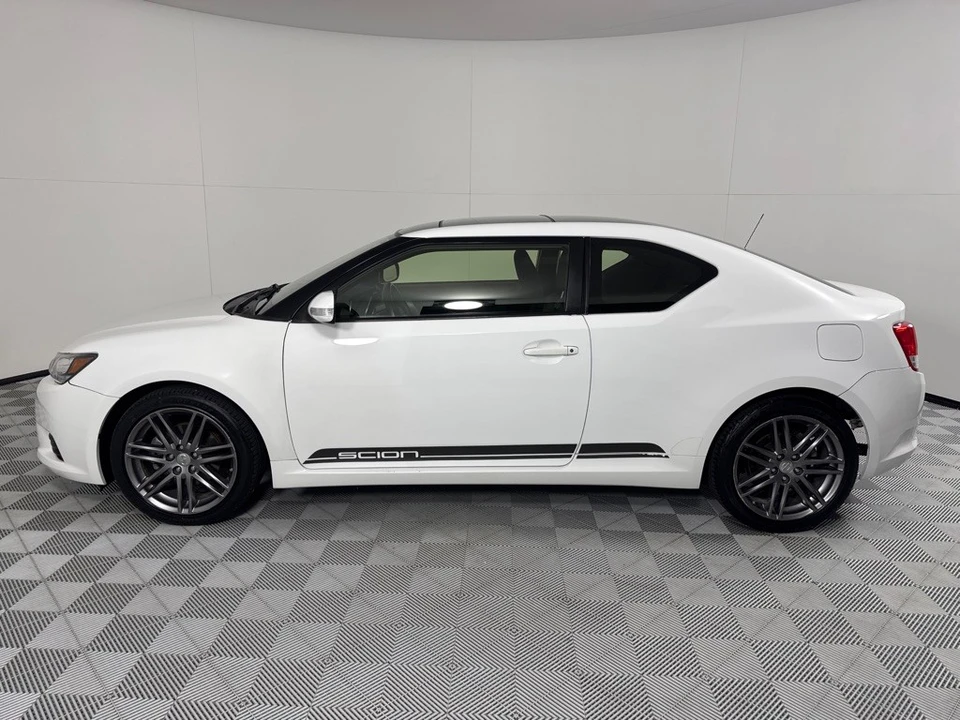 2013 Scion tC - Image 8 of 12