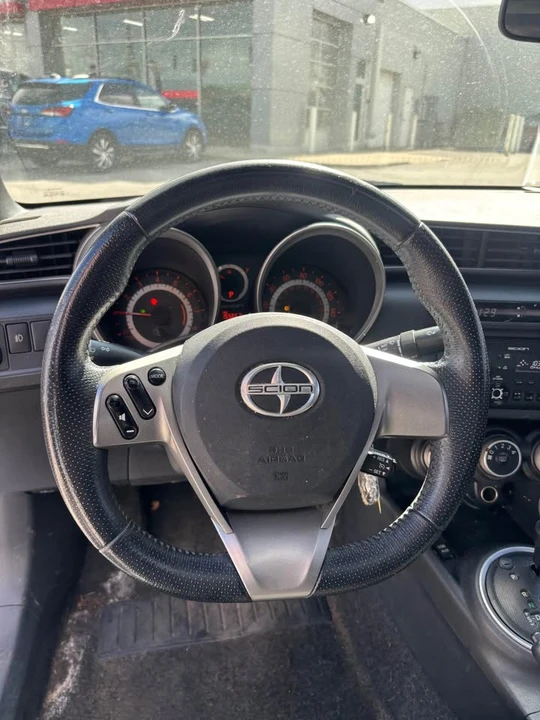 2013 Scion tC - Image 5 of 6