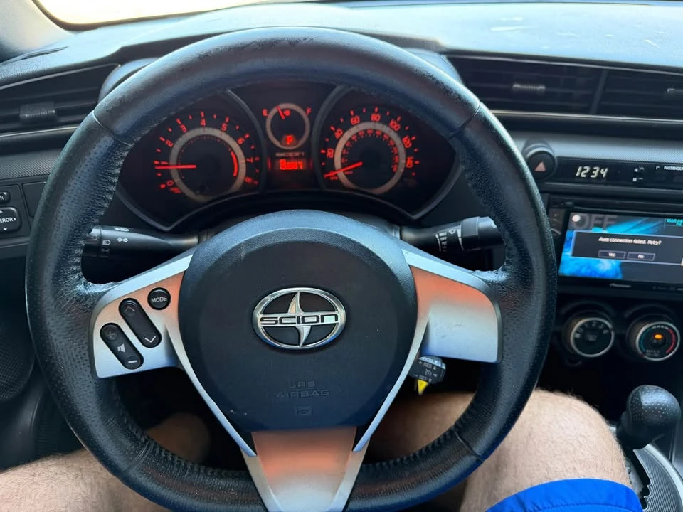 2013 Scion tC - Image 10 of 15