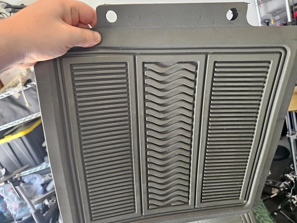 2013 Scion xB - Image 19 of 21