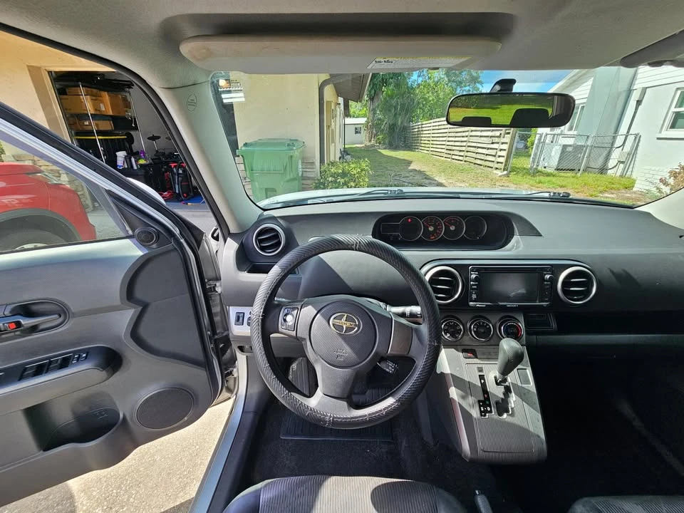 2013 Scion xB - Image 4 of 21