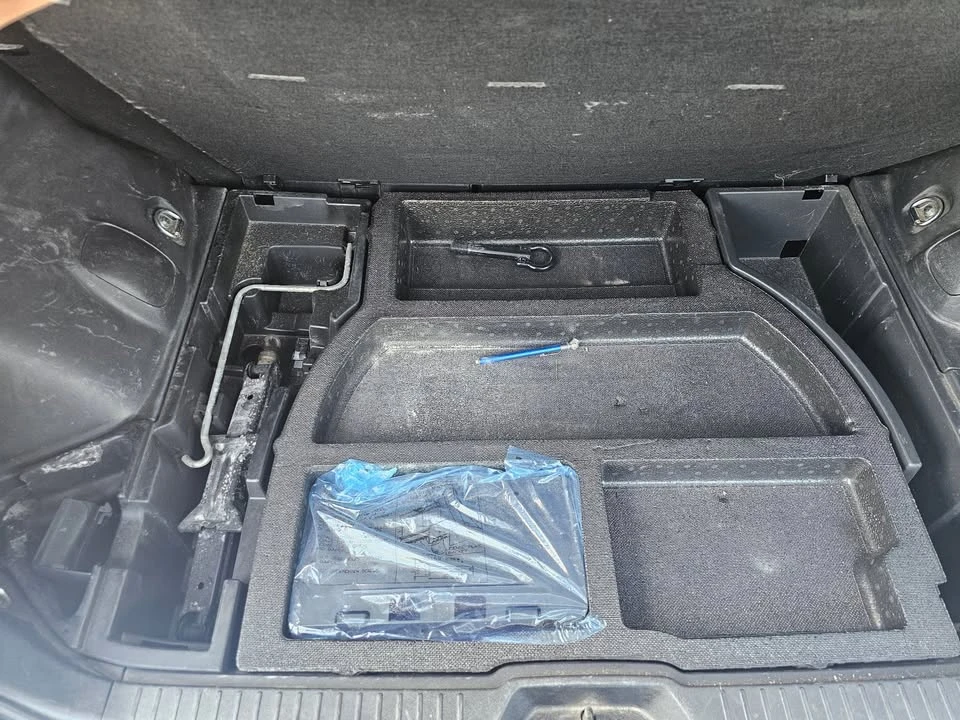 2013 Scion xB - Image 13 of 21