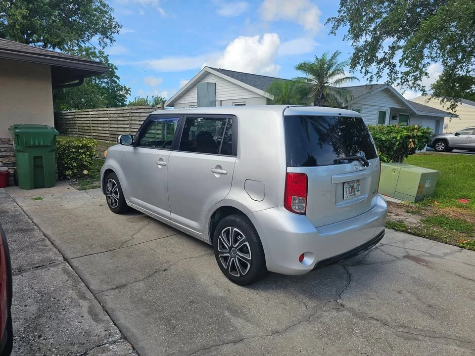 2013 Scion xB - Image 3 of 21