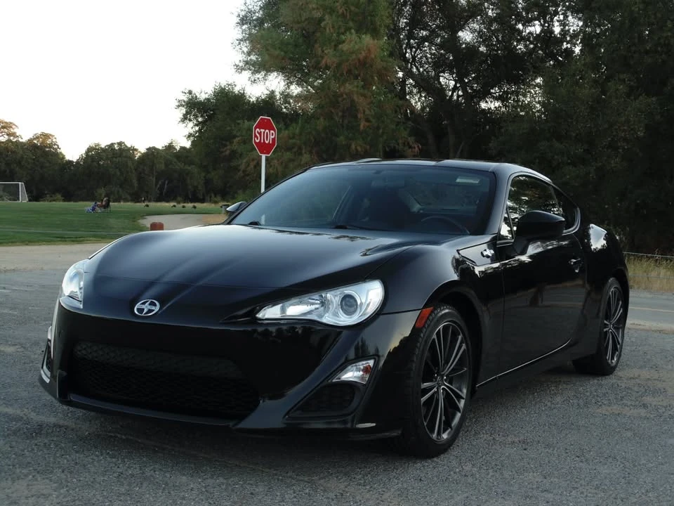 2013 Scion FR-S - Image 2 of 20
