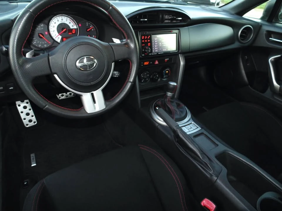 2013 Scion FR-S - Image 11 of 20