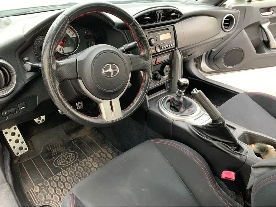 2013 Scion FR-S - Image 6 of 8