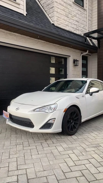 2013 Scion FR-S - Image 3 of 14