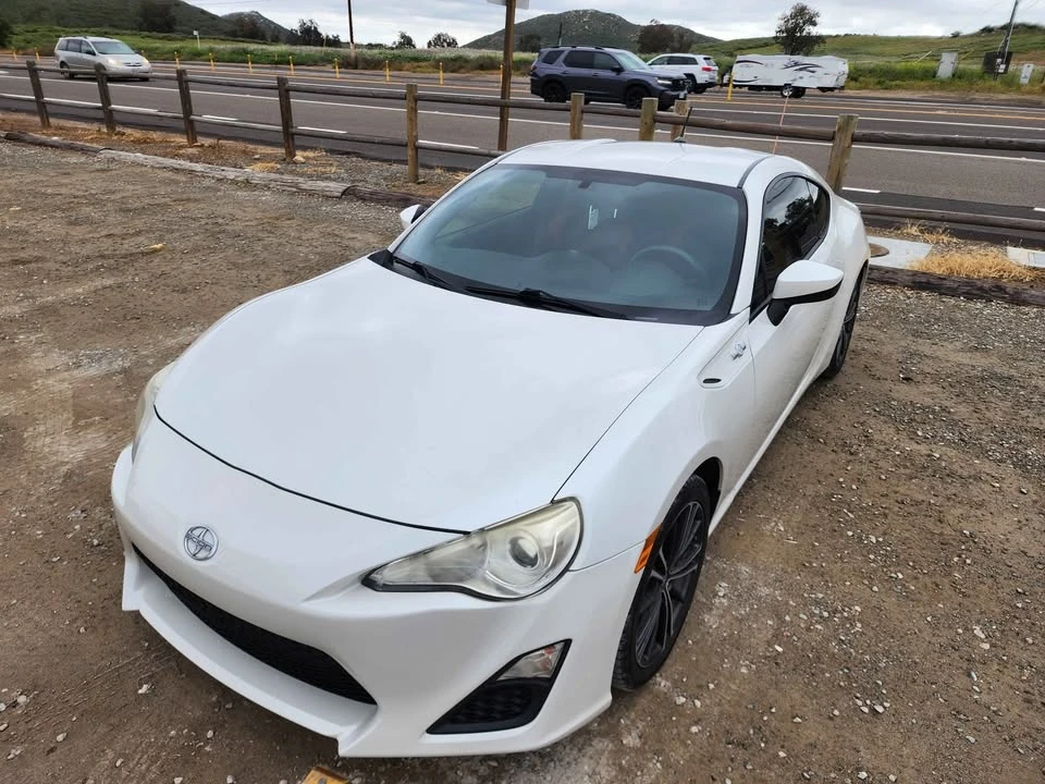 2013 Scion FR-S - Image 4 of 18