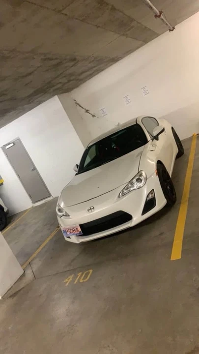 2013 Scion FR-S - Image 2 of 14