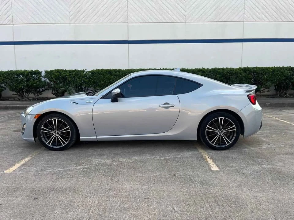 2013 Scion FR-S - Image 2 of 9