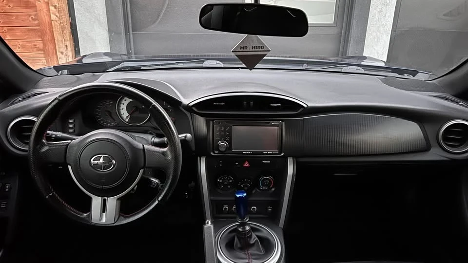 2013 Scion FR-S - Image 9 of 10
