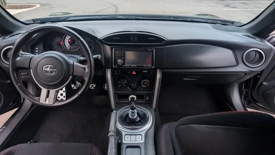 2013 Scion FR-S - Image 19 of 20