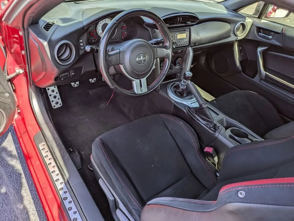 2013 Scion FR-S - Image 8 of 20